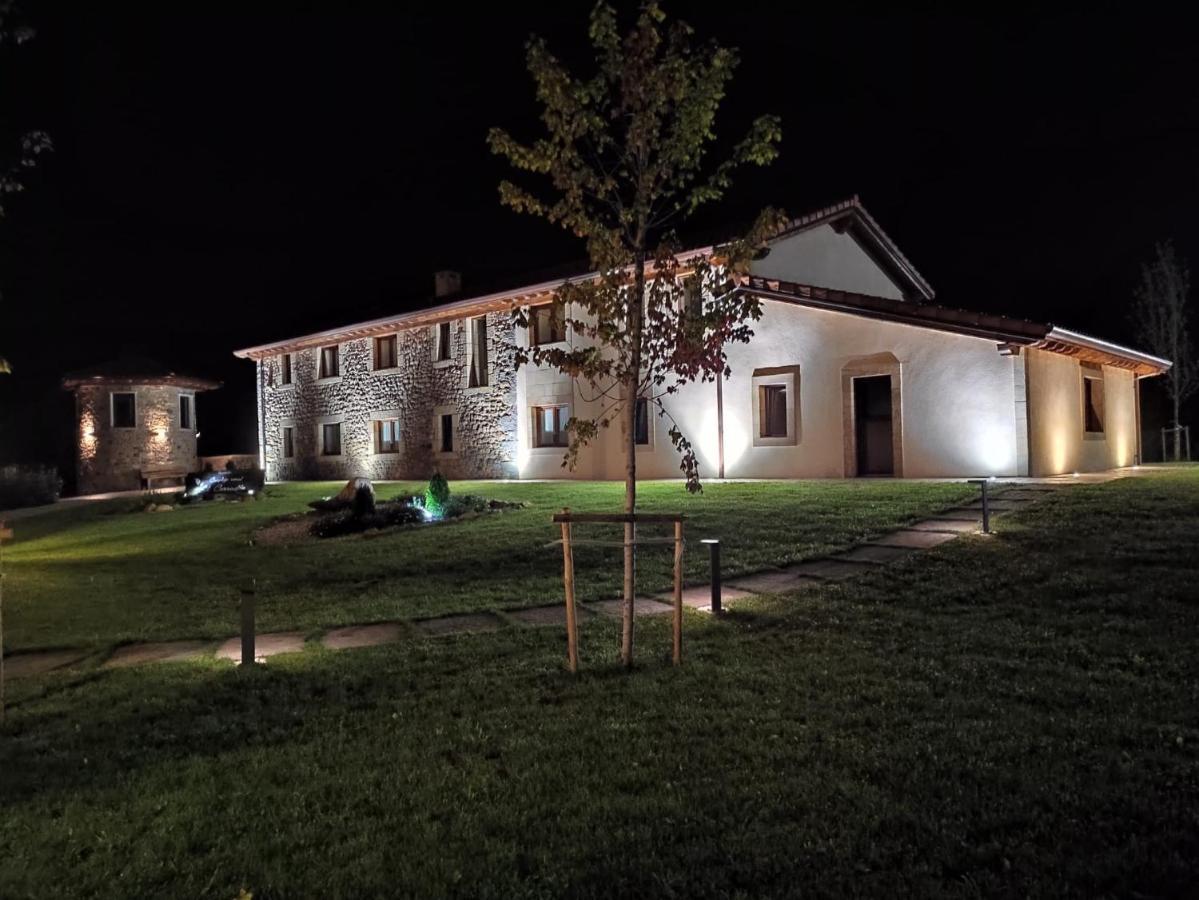 Complejo Rural El Cerradon Guest House Alceda Exterior photo