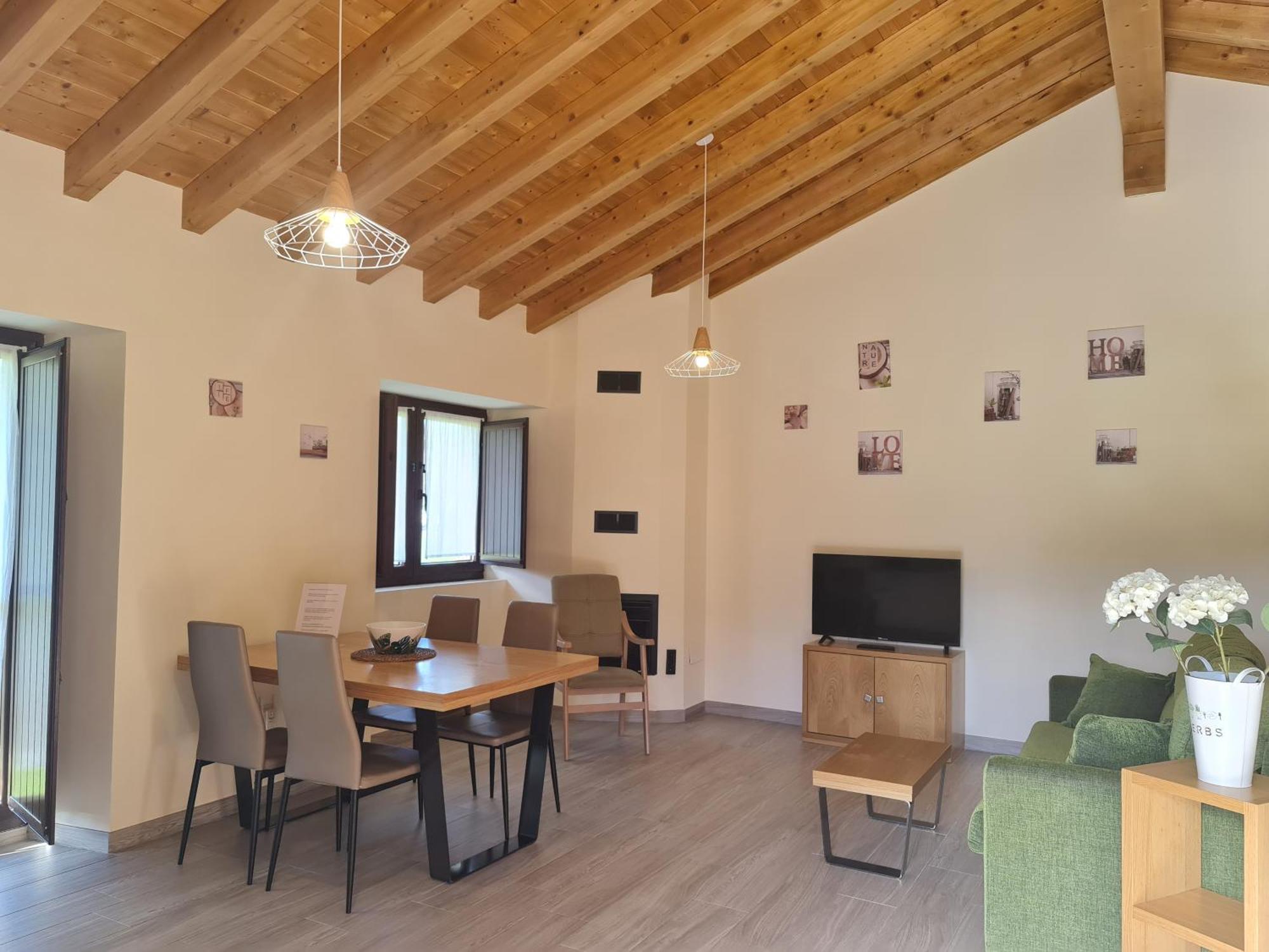 Complejo Rural El Cerradon Guest House Alceda Exterior photo